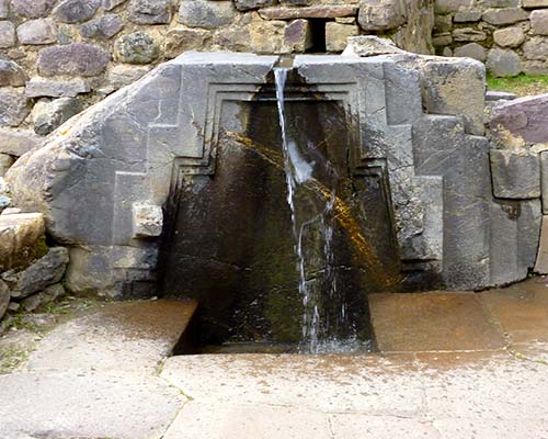 Fuente de Agua de Ollantaytambo