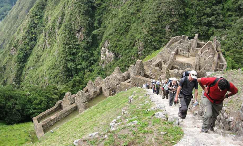 Camino Inca hacia Machupicchu