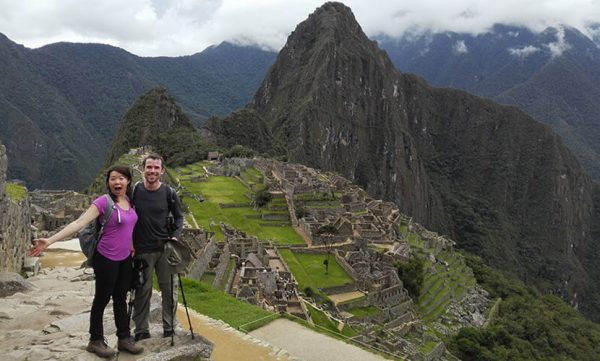 Tour 4 días y 3 noches en Perú: Cusco, Valle Sagrado , Machu Picchu con pernocte en Aguas Calientes.