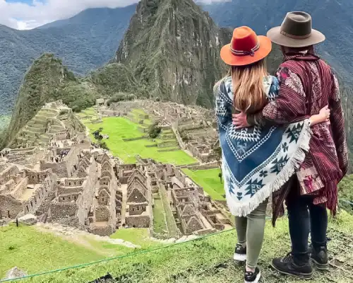 Machu Picchu en pareja no te lo pierdas viaja ya www.OhMachPicchu.com wa.me/51964265060